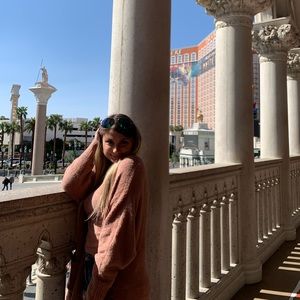 Meet your Posher, Hannah